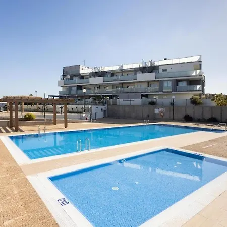 Апартаменты Tejita Pool And Chill By Sunkeyrents *